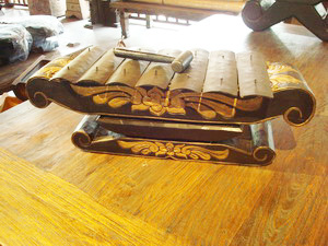 Gamelan йҴ